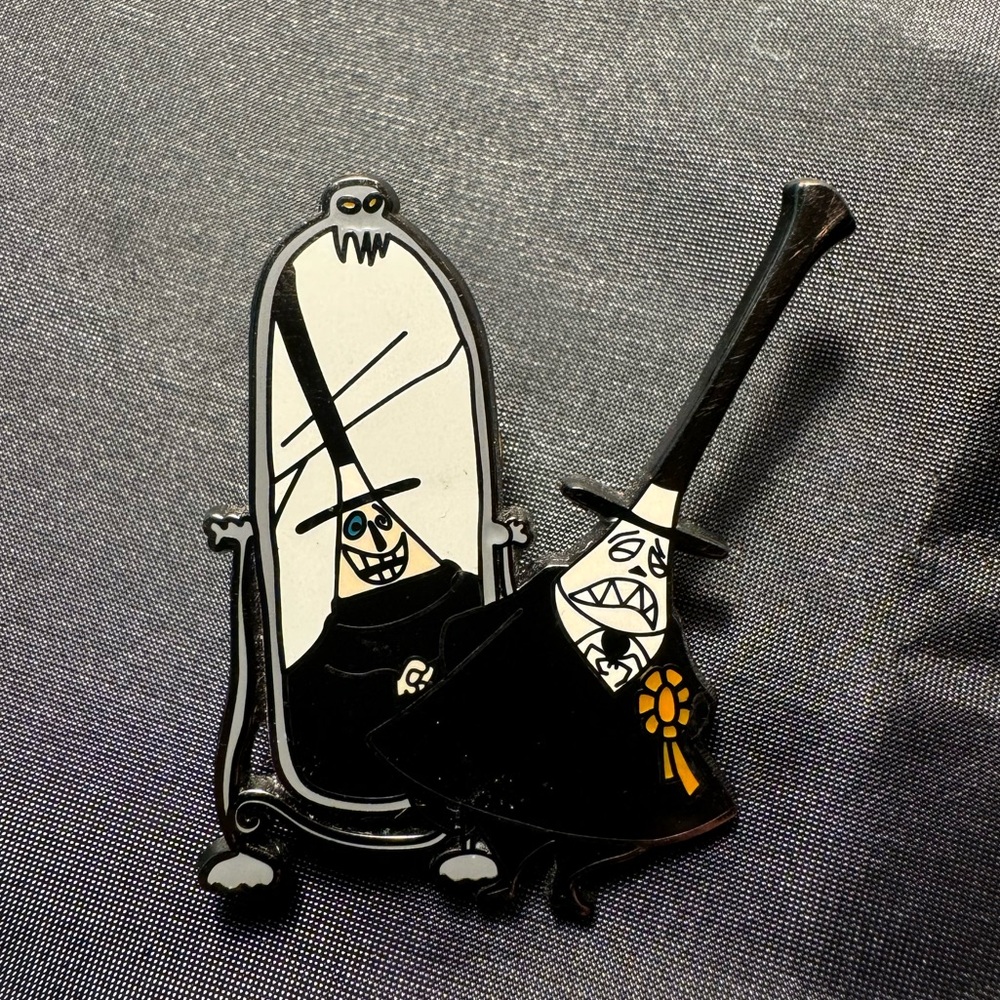 Disneys Nightmare Before Christmas The Mayor Pin 2008